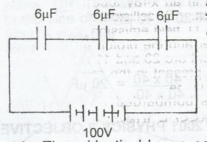 What is the total energy stored by the capacitors?
